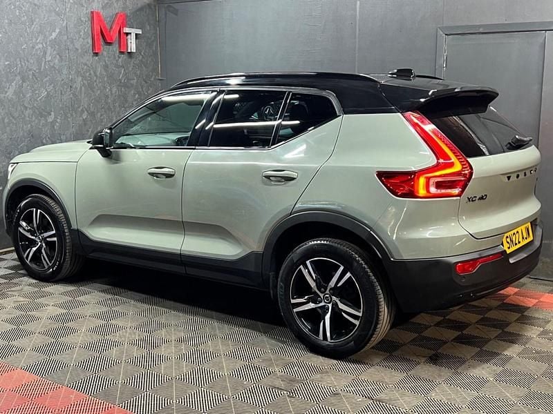 Used Volvo XC40 Plus 2022 Green SUV