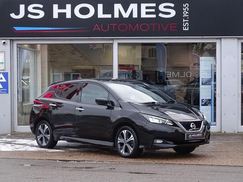 Used Nissan Leaf Tekna 160 kW (218 HP) 2021 Black Hatchback