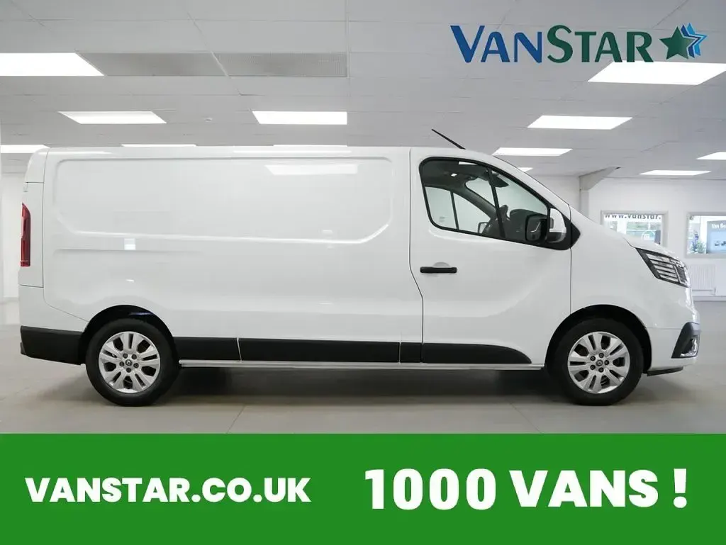 Used Renault Trafic 150 HP (110 kW) 2023 White
