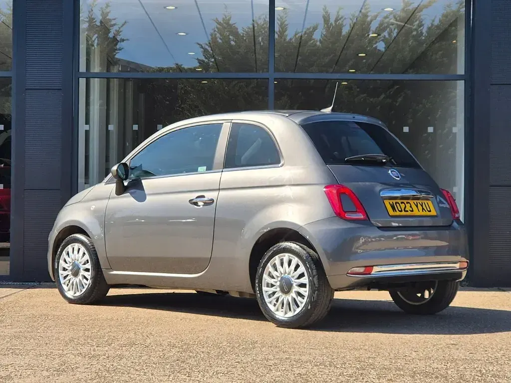 Usado Fiat 500 70 HP (51 kW) 2023 Cinzento Citadino