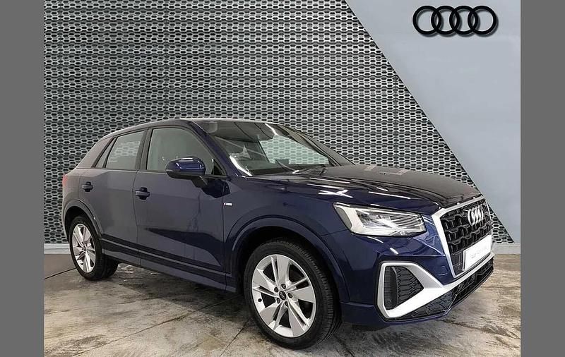 Used Audi Q2 S-Line 147 HP (108 kW) 2022 Blue SUV