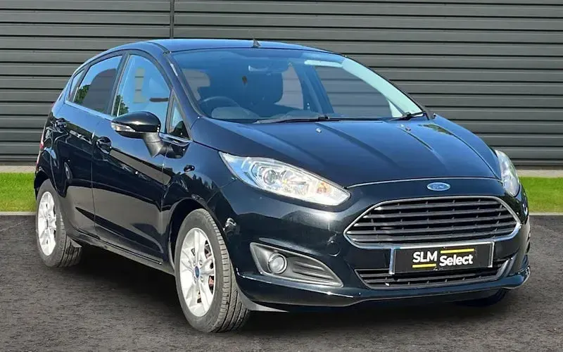 Usado Ford Fiesta Zetec 101 HP (74 kW) 2017 Citadino