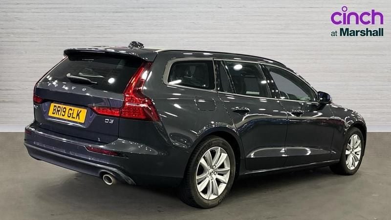Used Volvo V60 Momentum 150 HP (110 kW) 2019 Grey Estate