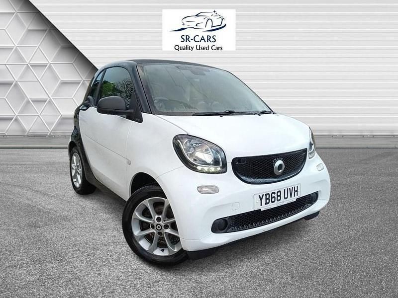 Black Used 2018 Smart ForTwo Coupé Passion Coupe | £4,495 (Fair price) - Image 1/4