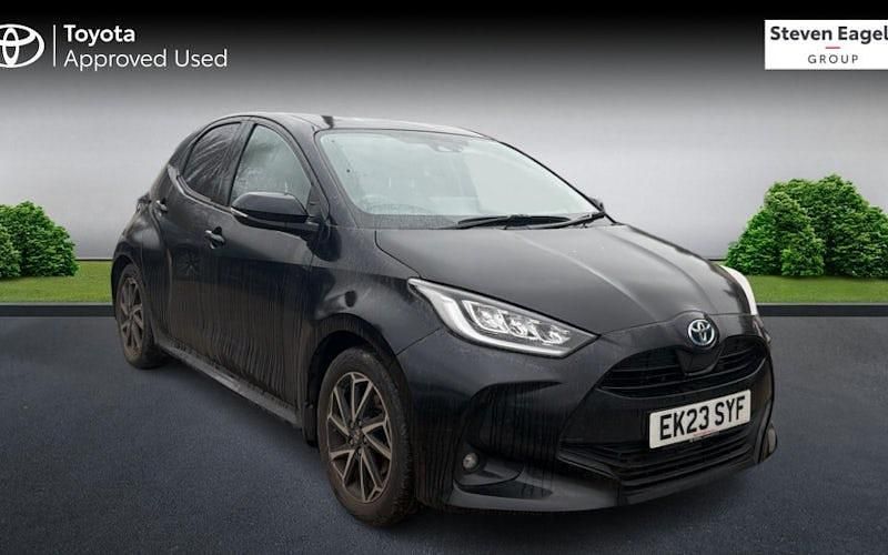 Used Toyota Yaris Hybrid Design 116 HP (85 kW) 2026 Hatchback