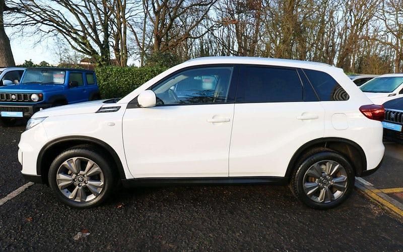 Usado Suzuki Vitara SZ-T 116 CV (85 kW) 2024 SUV