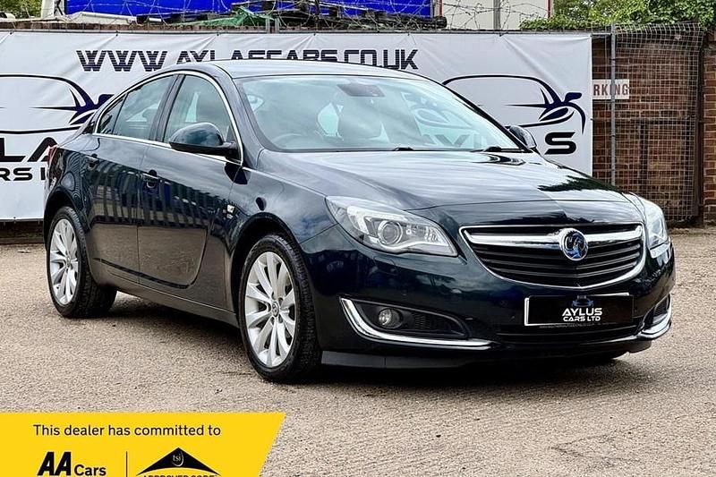 Green Used 2016 Vauxhall Insignia Elite Hatchback | £6,490 (Fair price) - Image 1/1