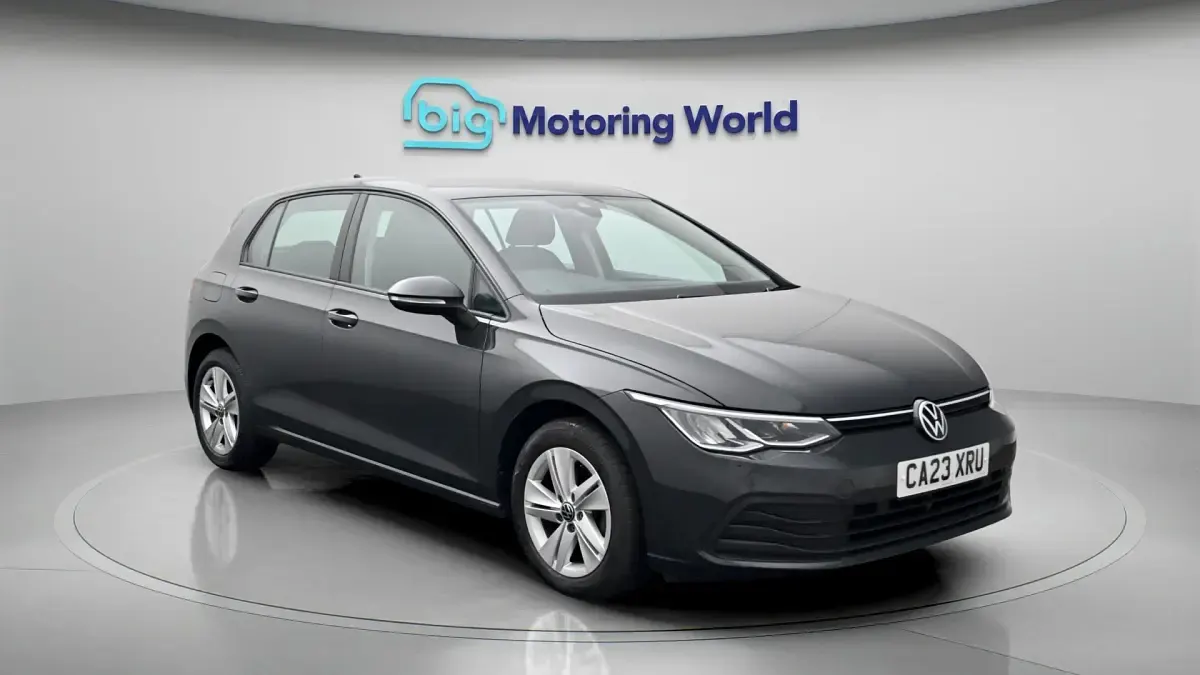 Used VW Golf VIII S 131 HP (96 kW) 2023 Hatchback