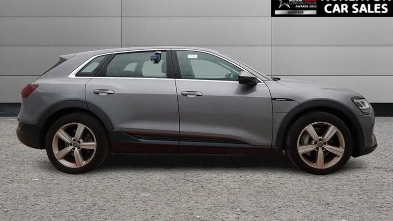 Used Audi e-tron Advanced 230 kW (313 HP) 2020 Grey SUV