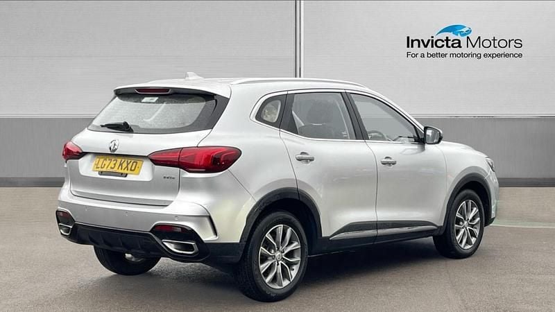 Used MG HS SE 162 HP (119 kW) 2023 Monument silver metallic SUV