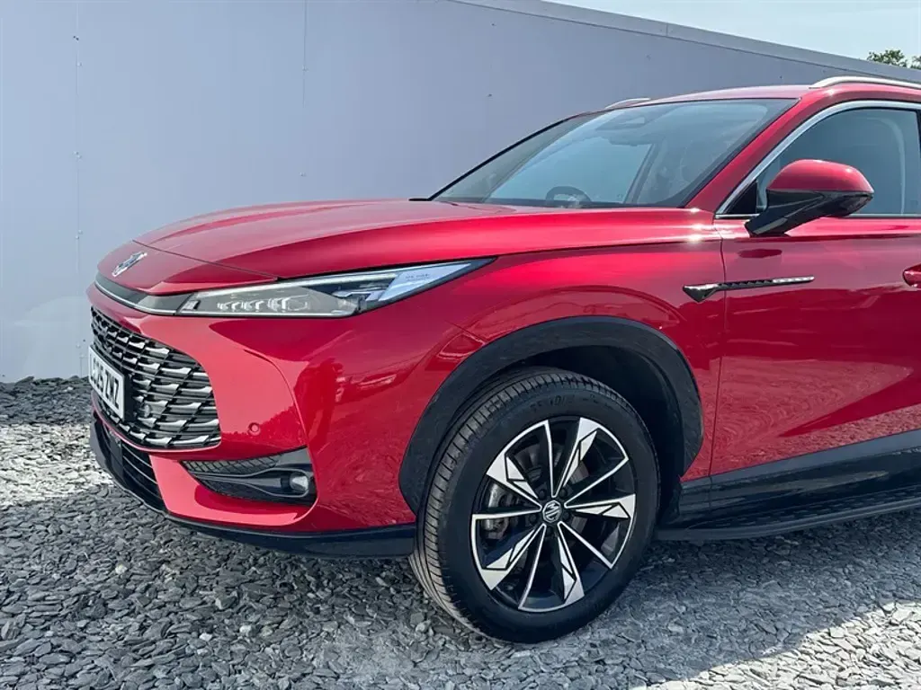 Used MG HS 2025 Red SUV