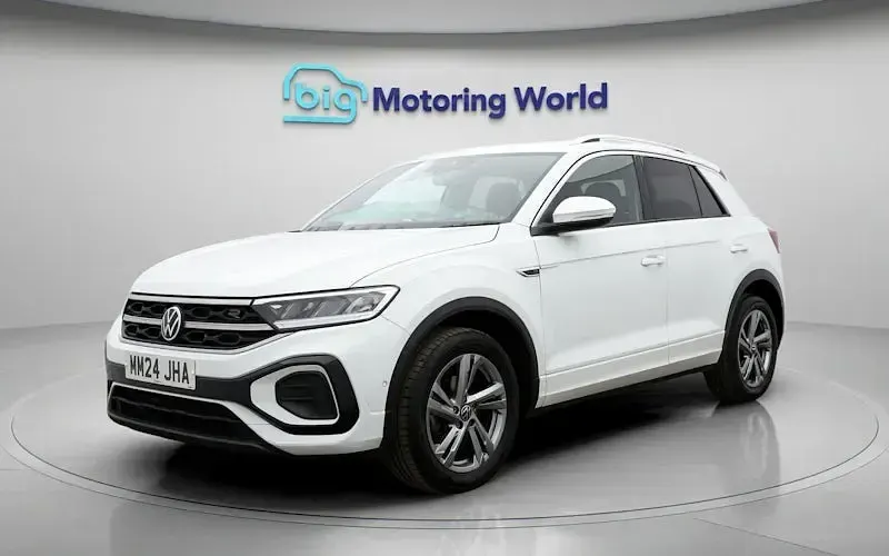Used VW T-Roc R-line 150 HP (110 kW) 2024 White SUV