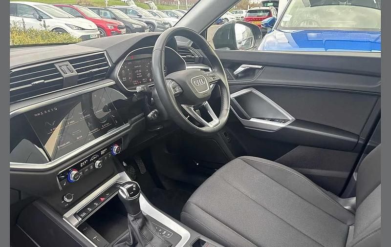 Used Audi Q3 Design 150 HP (110 kW) 2023 Grey SUV