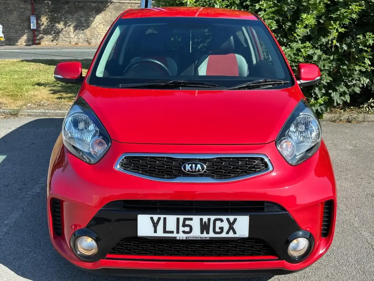 Used Kia Picanto 85 HP (62 kW) 2015 Red Hatchback