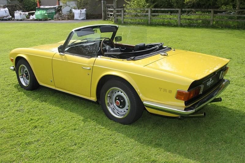 Used Triumph TR6 150 HP (110 kW) 1968 Yellow Cabriolet