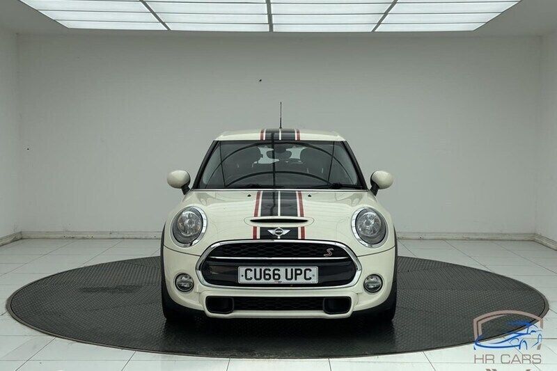 Used 2016 Mini Cooper S Hatchback | £8,900 (Fair price) - Image 1/1