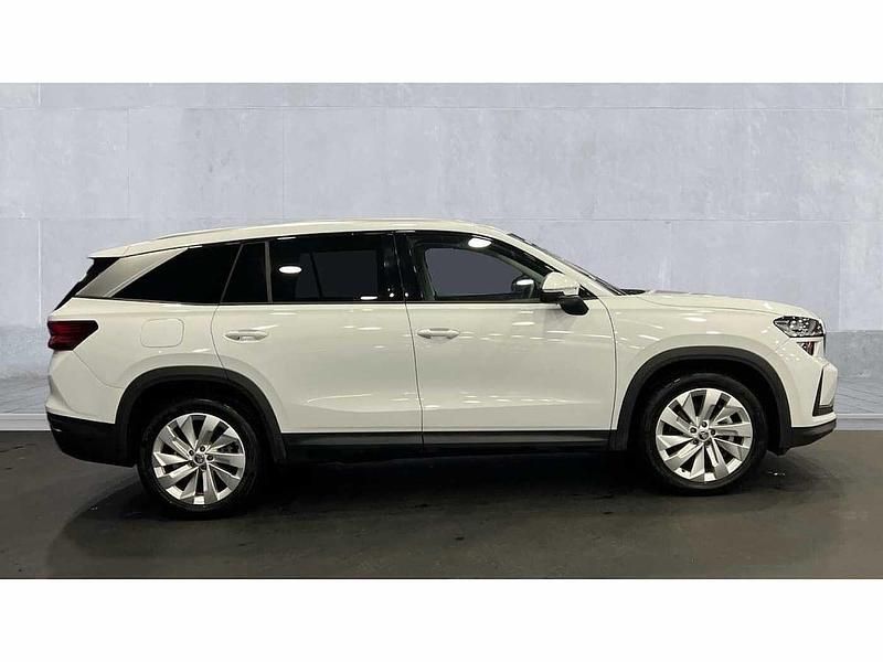 Used Skoda Kodiaq SE L 150 HP (110 kW) 2024 Moon white metallic SUV