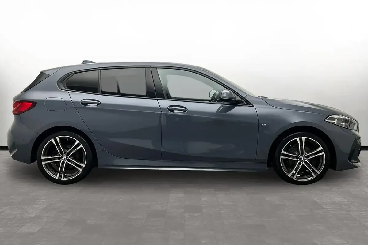 Used BMW 118 M Sport 136 HP (100 kW) 2021 Grey Hatchback