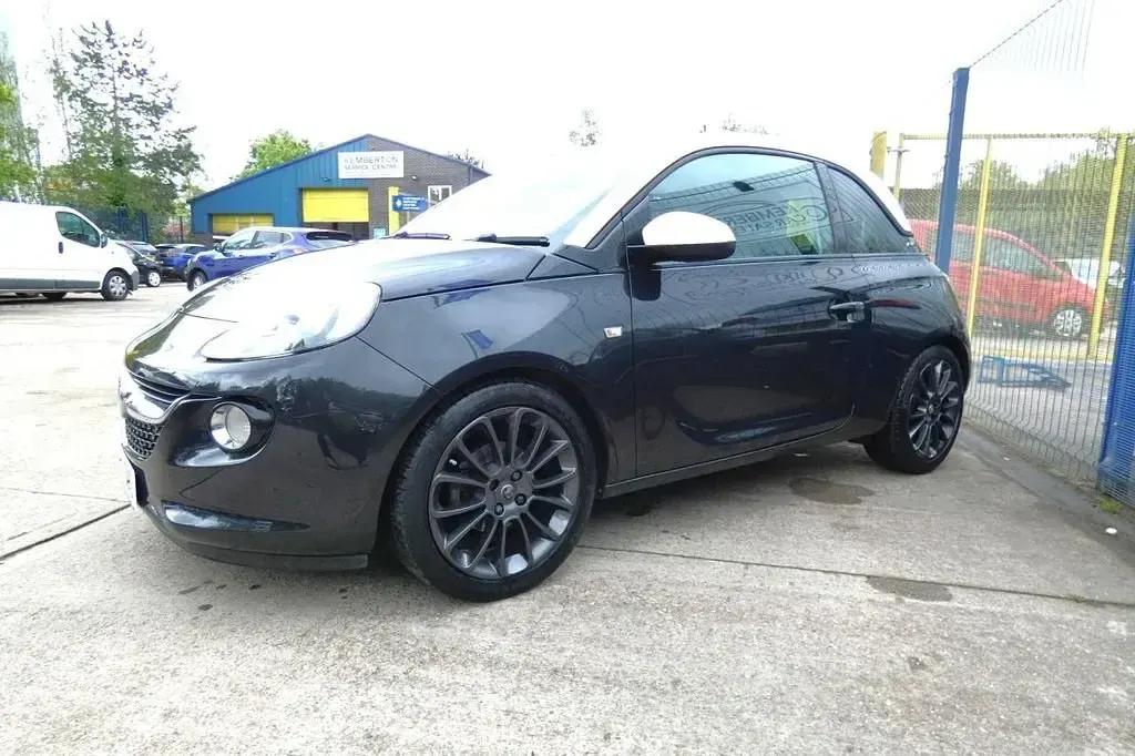 Usado Vauxhall Adam Jam 70 CV (51 kW) 2017 Negro Utilitario