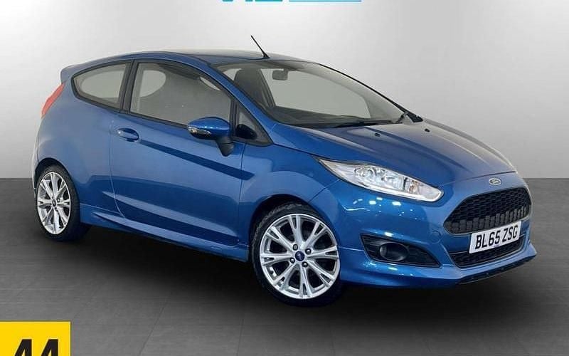 Blue Used 2016 Ford Fiesta Zetec Hatchback | £4,595 (Good price) - Image 1/2
