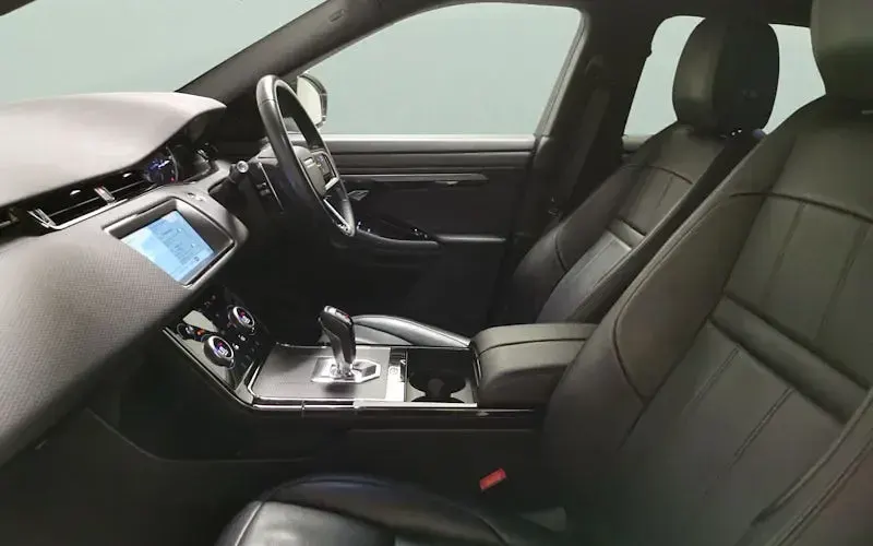 Used Land Rover Range Rover evoque R-Dynamic 207 HP (152 kW) 2023 SUV