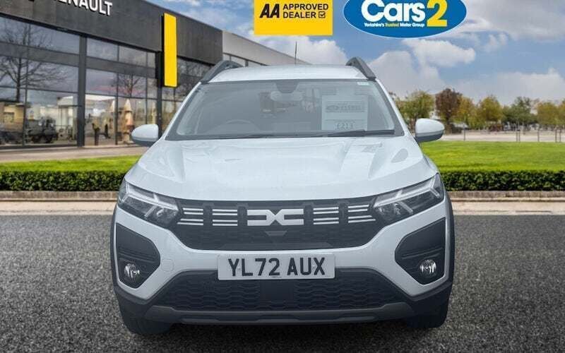 Used 2024 Dacia Jogger Expression Estate | £15,495 (Fair price) - Image 1/4
