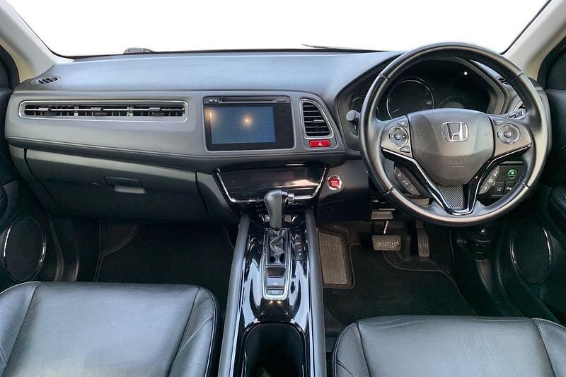 Used Honda HR-V EX 2018 Red SUV