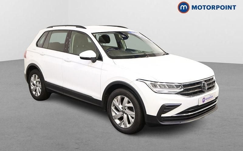 Used 2024 VW Tiguan Life SUV | £16,899 (Super price) - Image 1/4