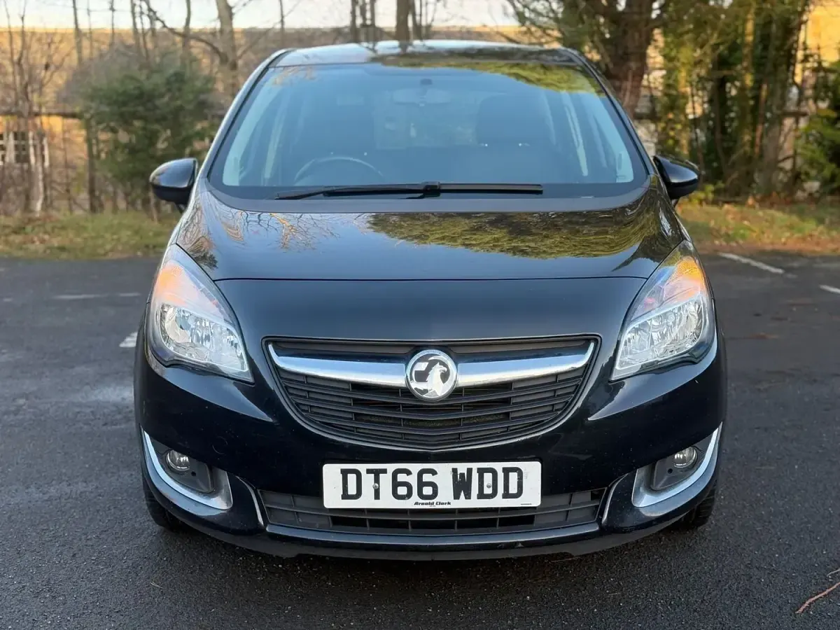 Used Vauxhall Meriva 2017 Black MPV