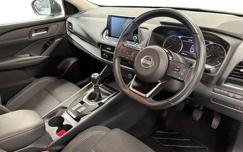Used Nissan Qashqai Acenta Premium 140 HP (102 kW) 2021 Black SUV
