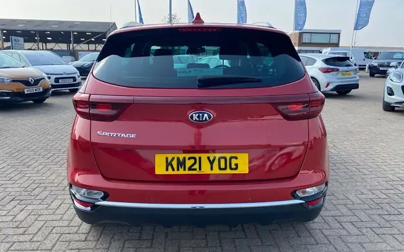 Used Kia Sportage 132 HP (97 kW) 2021 Red SUV