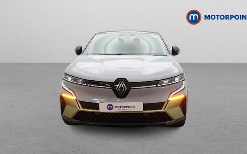 Used Renault Megane E-Tech Iconic 160 kW (218 HP) 2023 Hatchback
