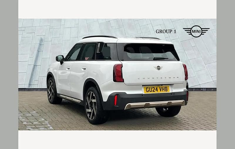 Used Mini Countryman Exclusive 168 HP (123 kW) 2024 White SUV