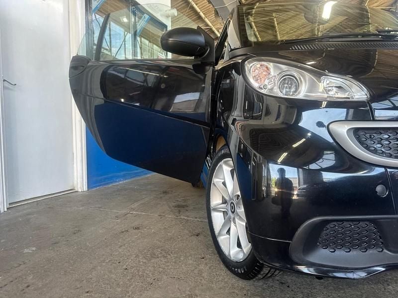 Used Smart ForTwo Cabrio Passion 2014 Black Cabriolet