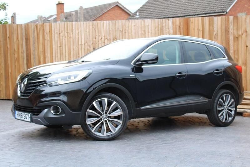 Black Used 2018 Renault Kadjar Signature SUV | £4,950 (Fair price) - Image 1/4
