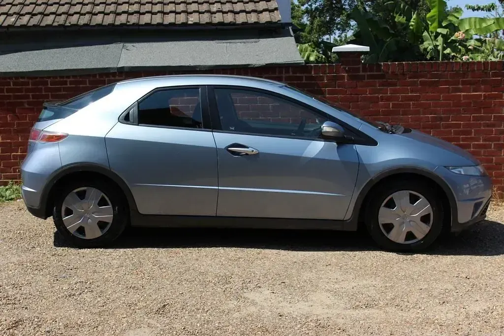 Used Honda Civic SE 82 HP (60 kW) 2008 Blue Hatchback