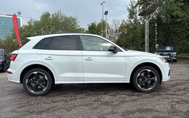 Used Audi Q5 Black Edition 245 HP (180 kW) 2020 SUV