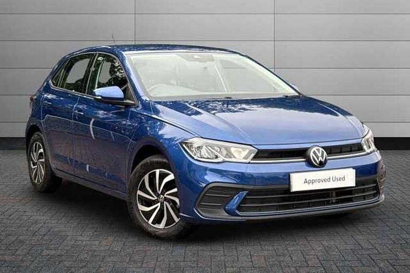 Reef blue Used 2023 VW Polo Life Hatchback | £17,450 (Fair price) - Image 1/4