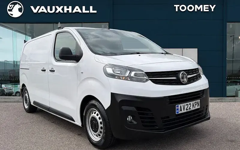 Used Vauxhall Vivaro S 101 HP (74 kW) 2022 MPV