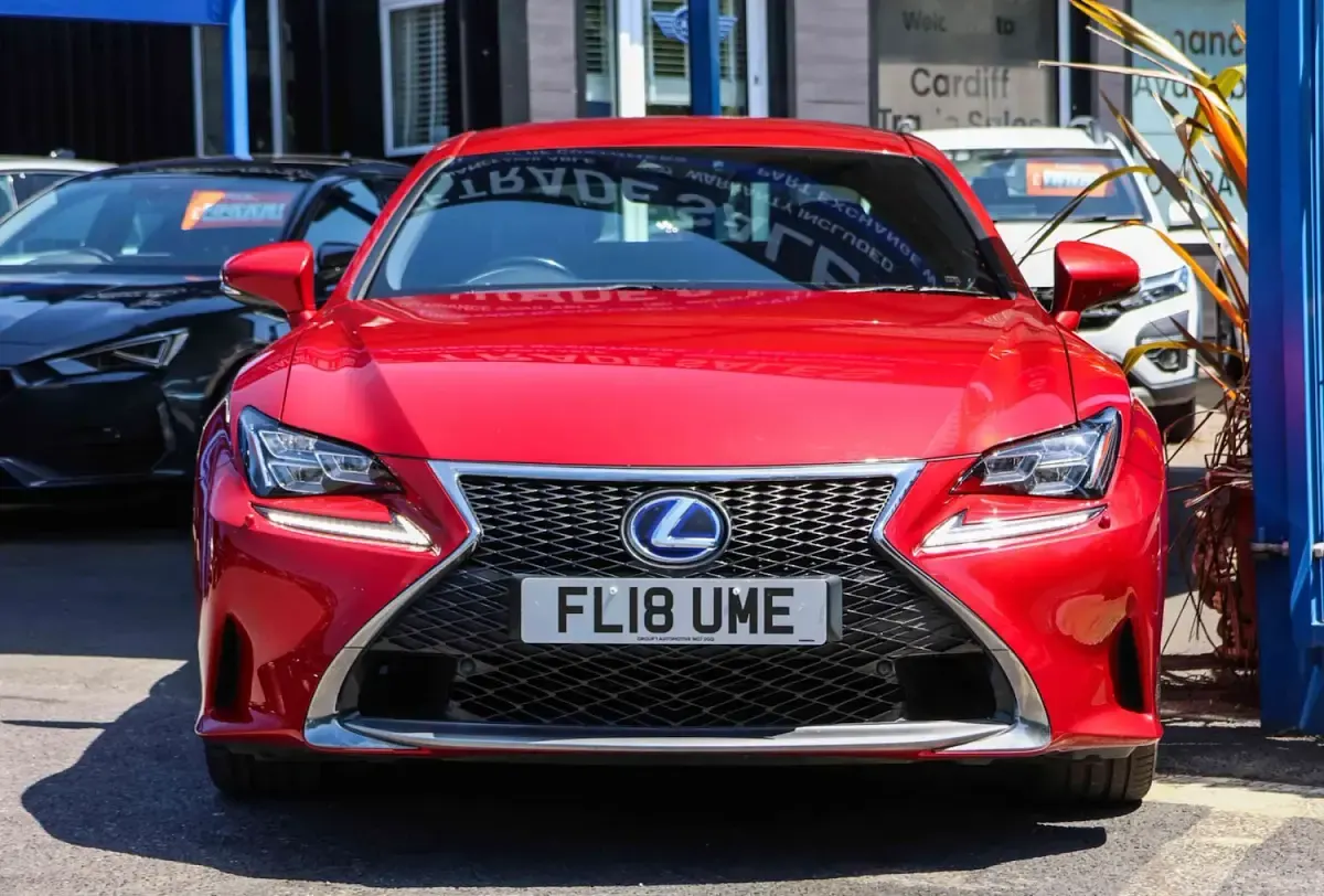 Used Lexus RC300h Sport Line 223 HP (164 kW) 2018 Red Coupe