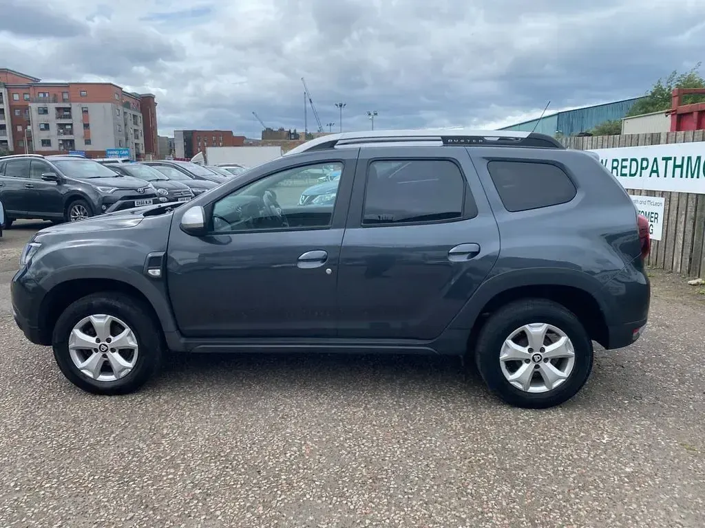 Used Dacia Duster Comfort 115 HP (84 kW) 2019 Grey SUV