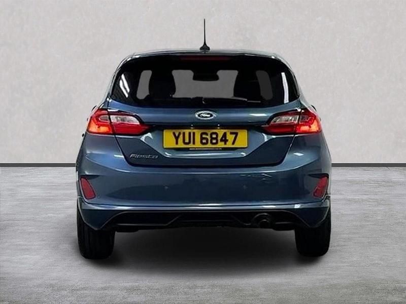 Begagnad Ford Fiesta ST-Line 2023 Blå Halvkombi