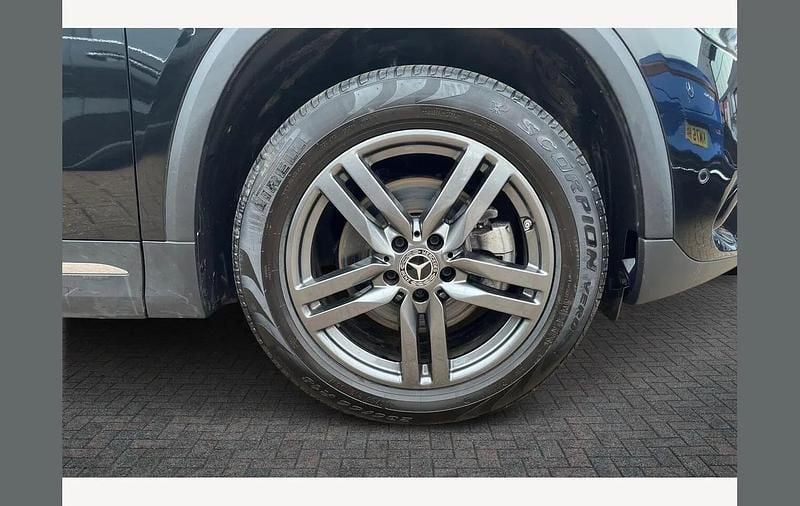 Used Mercedes GLA180 Sport Edition 134 HP (98 kW) 2025 Black SUV