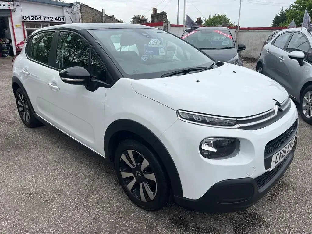 Usado Citroën C3 Feel 82 CV (60 kW) 2018 Blanco Utilitario