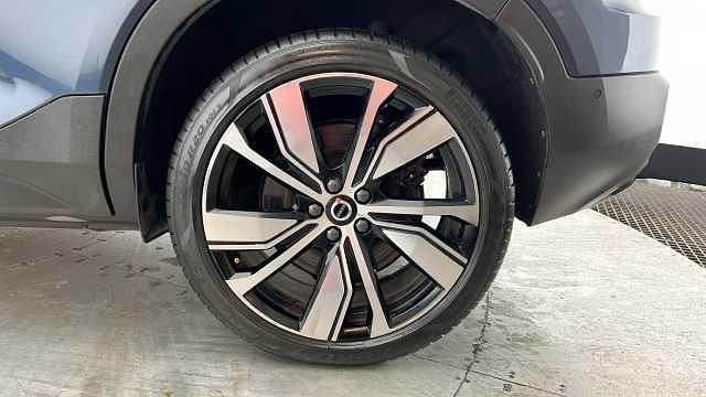 Used Volvo XC40 Pro 295 kW (402 HP) 2022 SUV