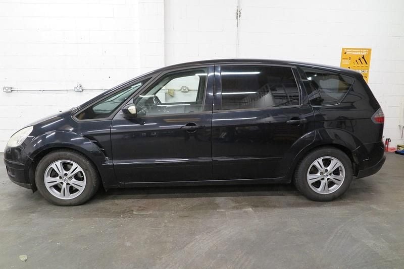 Used Ford S-MAX Zetec 2008 Black MPV