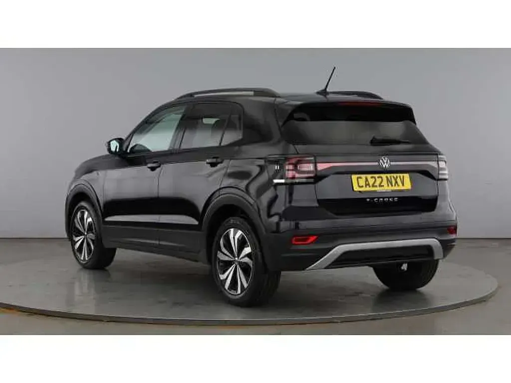 Usado VW T-Cross Black Edition 110 CV (80 kW) 2022 Negro SUV