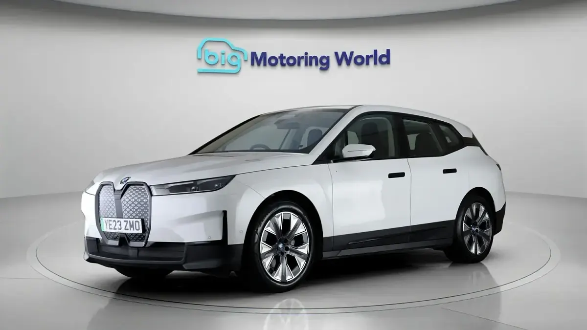Used BMW iX Sport Line 239 kW (326 HP) 2023 White SUV