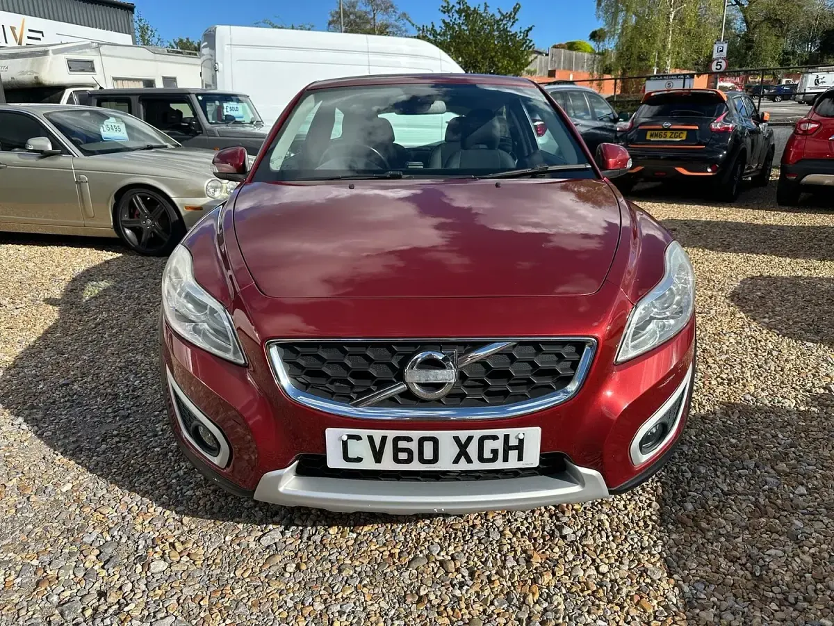 Usado Volvo C30 SE 109 HP (80 kW) 2010 Vermelho Citadino