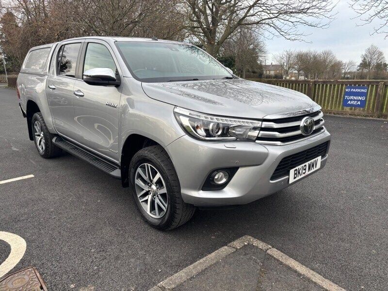 Silver Used 2019 Toyota HiLux Pickup | £20,995 (A bit pricey) - Image 1/4